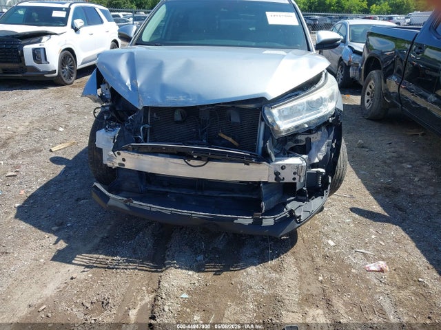 Toyota Highlander Le Plus