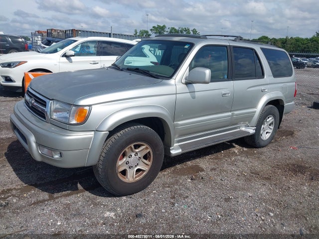 Toyota 4Runner Limited V6