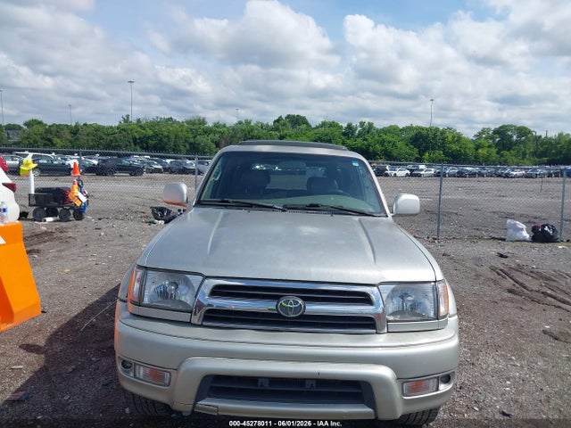 Toyota 4Runner Limited V6
