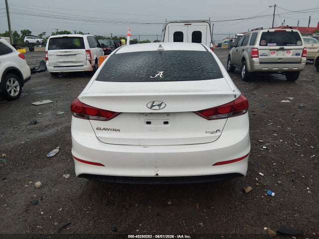 Hyundai ELANTRA Sel