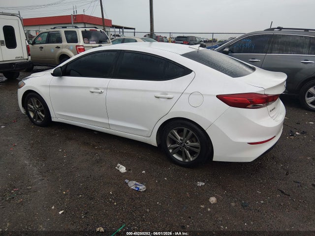 Hyundai ELANTRA Sel