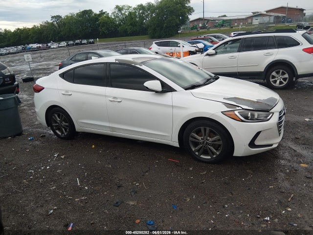 Hyundai ELANTRA Sel