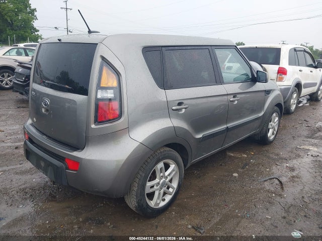Kia Soul +