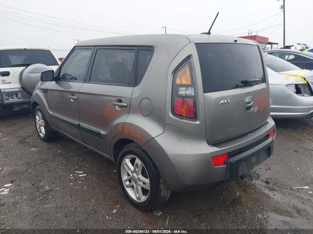 Kia Soul +