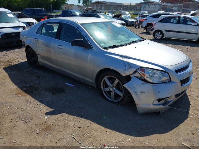 Salvage Chevrolet Malibu Image