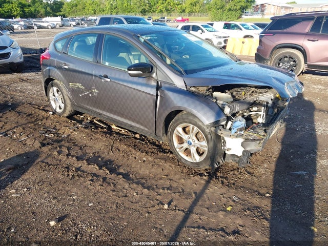 Salvage Ford Focus Image