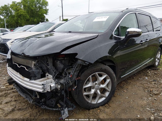Chrysler Pacifica Limited