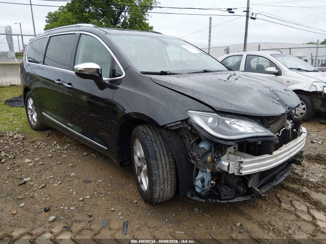 Salvage Chrysler Pacifica Image