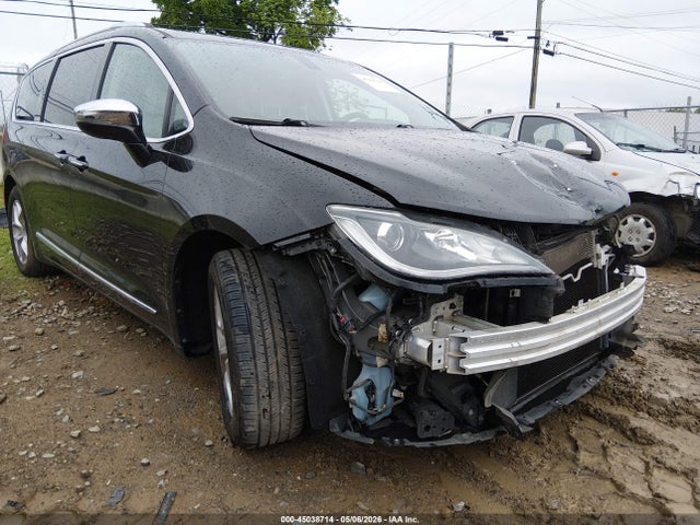 Chrysler Pacifica Limited