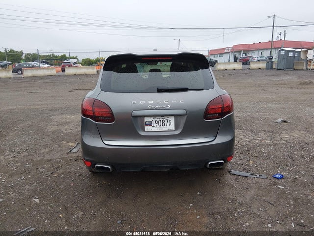 Porsche Cayenne S