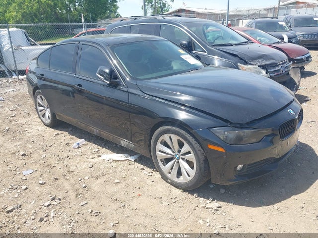 Salvage BMW 3 Series Image