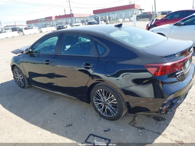 Kia Forte Gt-line