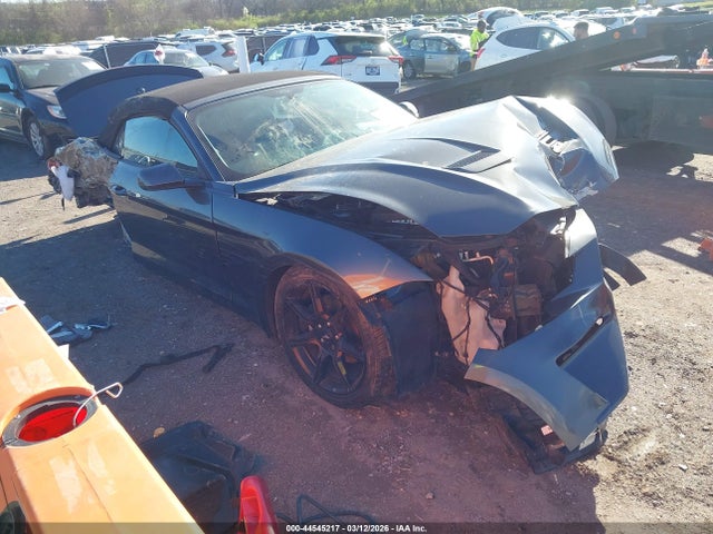 Salvage Ford Mustang Image