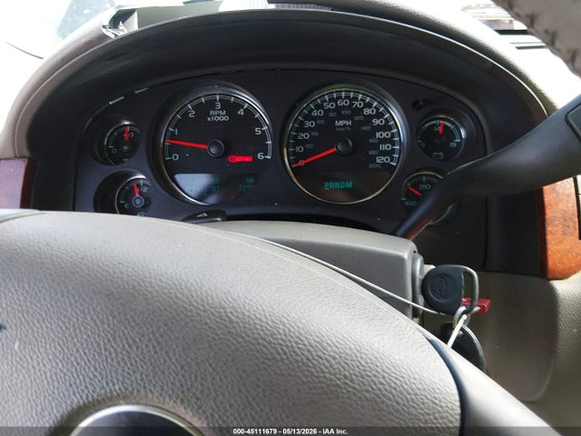 Chevrolet Suburban 1500 Lt1