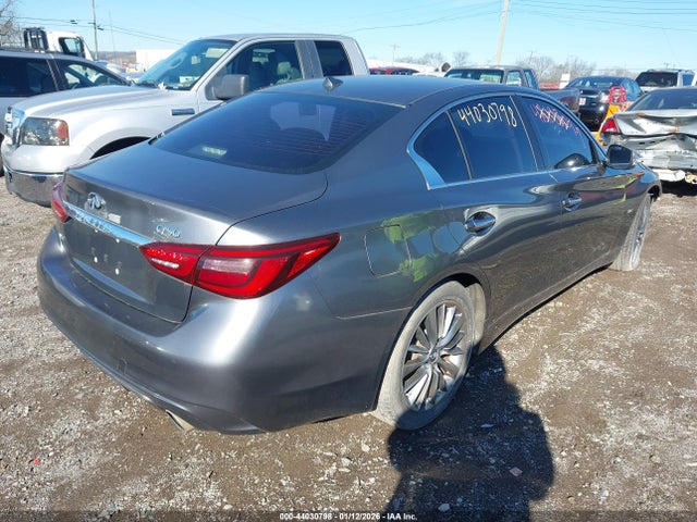 INFINITI Q50 3.0t Luxe