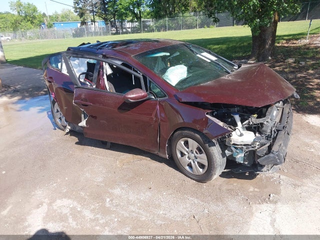 Salvage Kia Forte Image