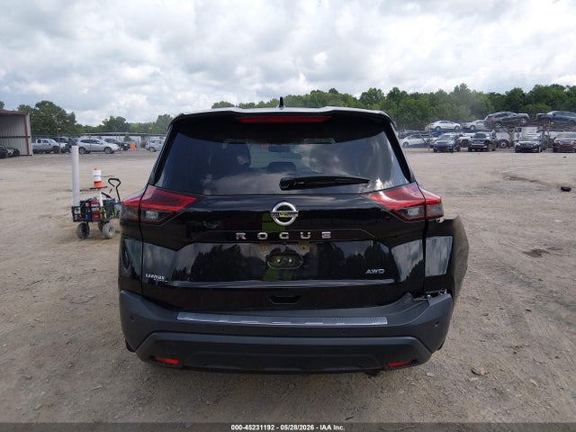 Nissan Rogue S Intelligent Awd