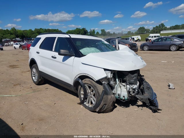 Salvage Ford Explorer Image