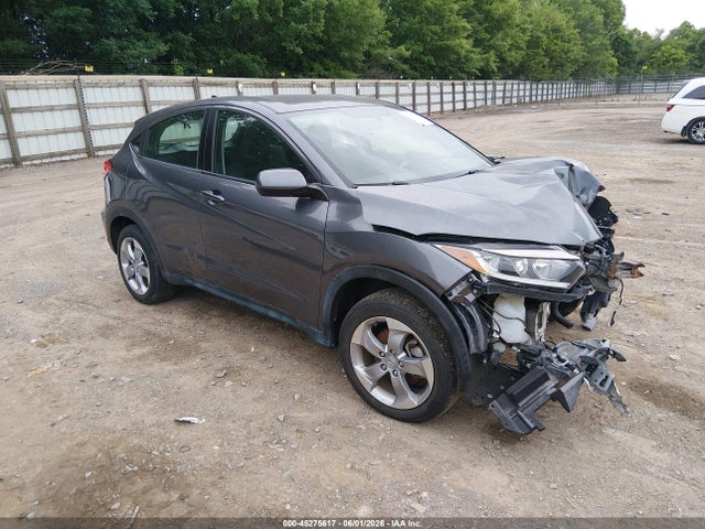 Salvage Honda HR-V Image