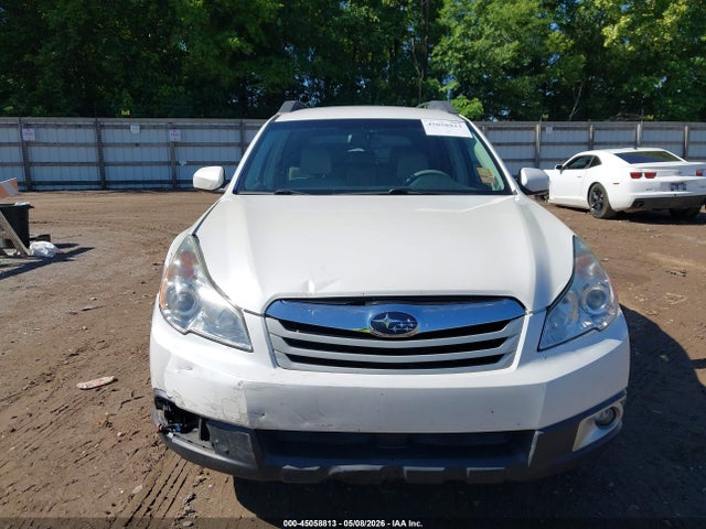 Subaru Outback 2.5i Premium
