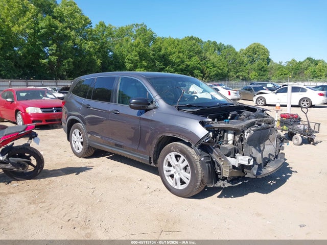Salvage Honda Pilot Image
