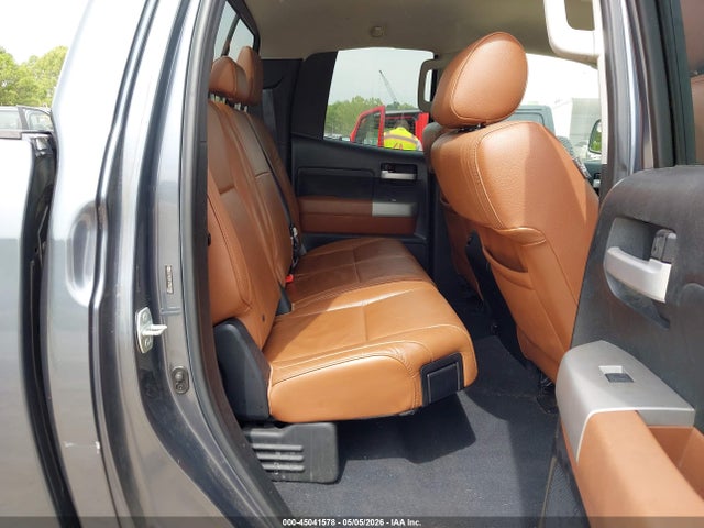 Toyota Tundra Limited 5.7l V8