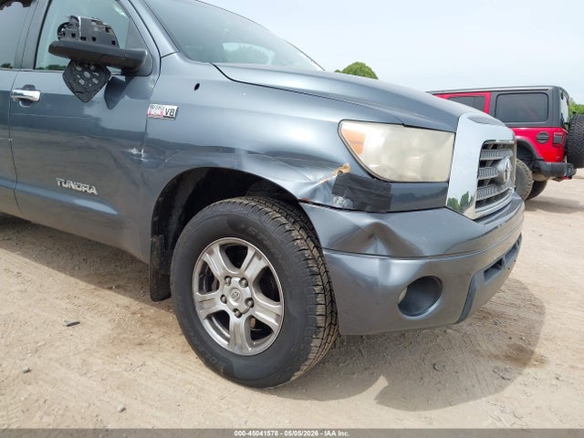 Toyota Tundra Limited 5.7l V8