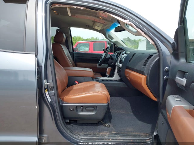 Toyota Tundra Limited 5.7l V8