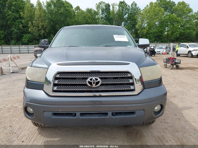 Toyota Tundra Limited 5.7l V8
