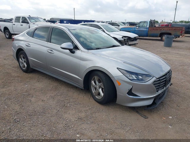 Salvage Hyundai SONATA Image