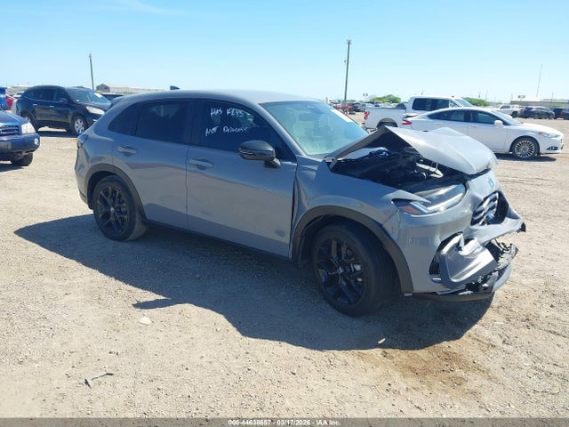 Salvage Honda HR-V Image