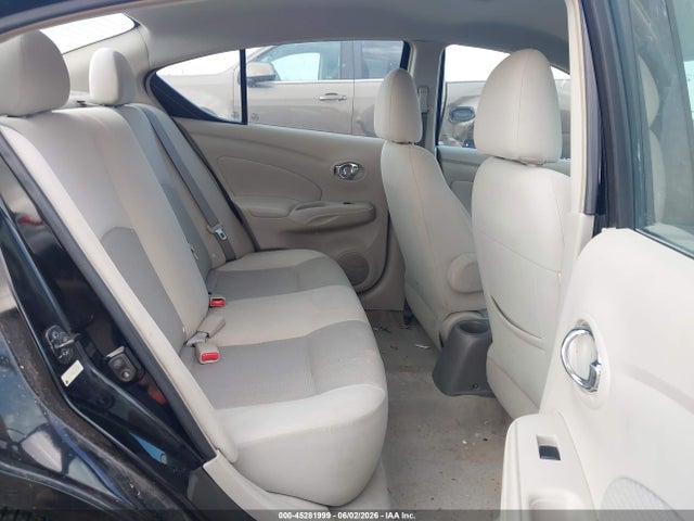 Nissan Versa 1.6 Sv