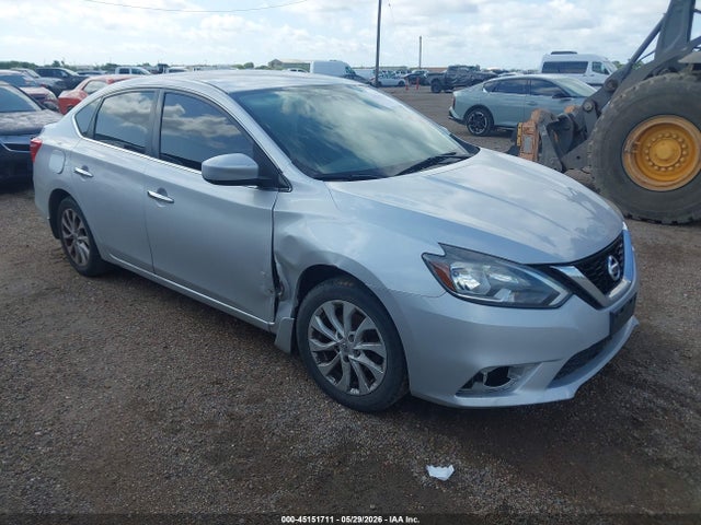 Salvage Nissan Sentra Image