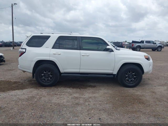 Toyota 4Runner Sr5