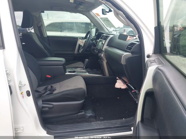 Toyota 4Runner Sr5