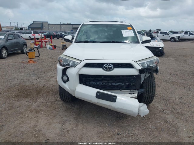 Toyota 4Runner Sr5