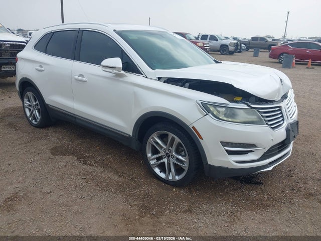 Salvage Lincoln MKC Image