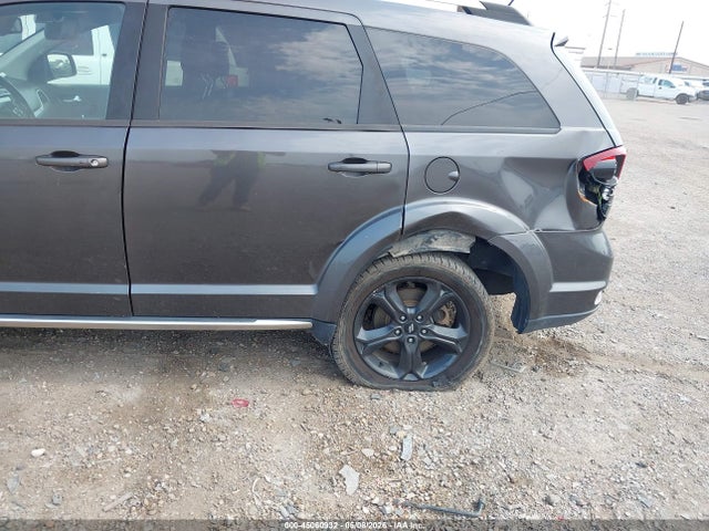 Dodge Journey Crossroad