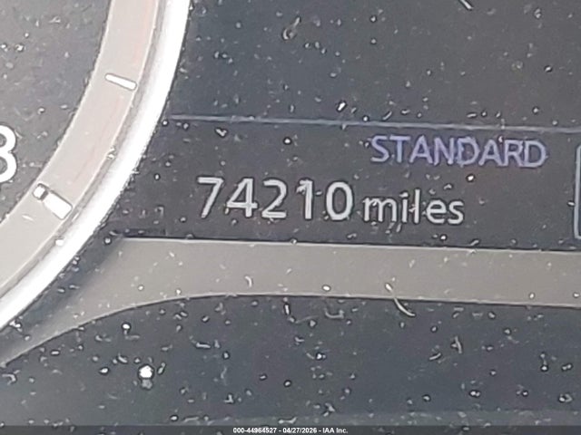 INFINITI Qx Essential Awd