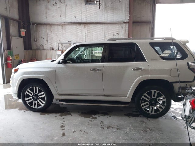 Toyota 4Runner Limited