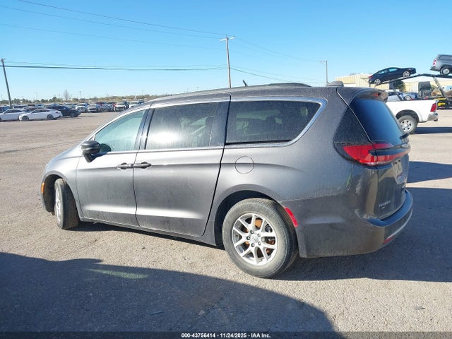 Chrysler Pacifica Touring L