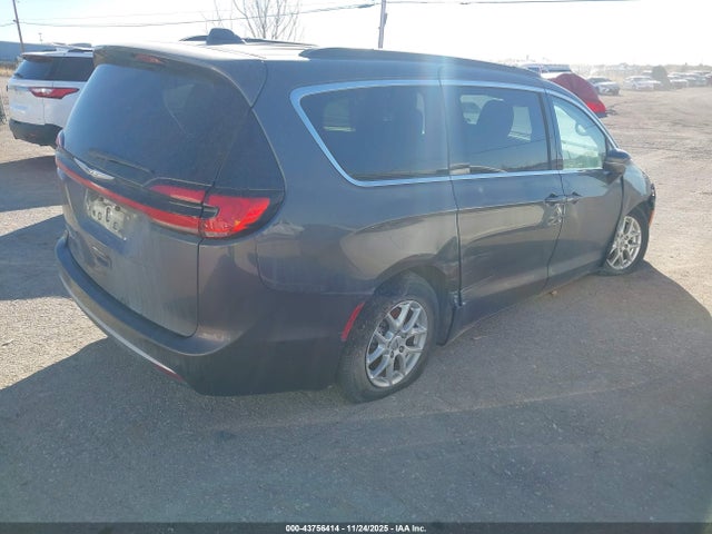 Chrysler Pacifica Touring L