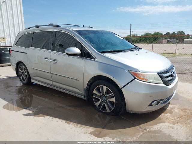 Salvage Honda Odyssey Image