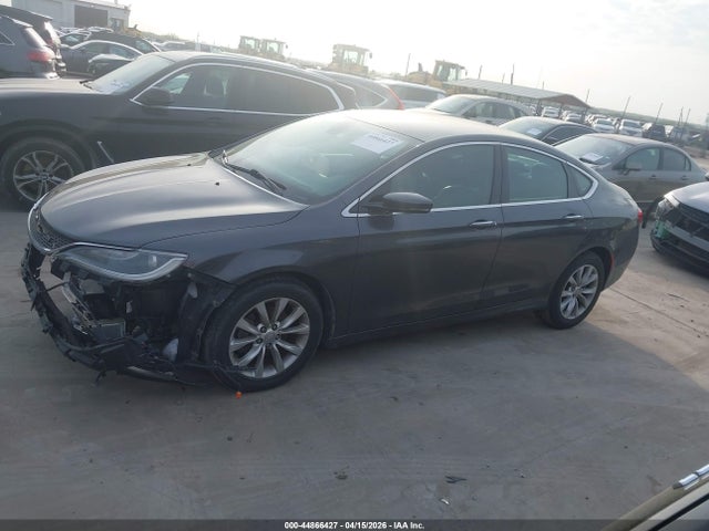 Chrysler 200 C