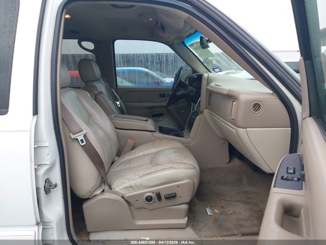Chevrolet Suburban 1500 Lt