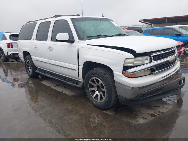 Salvage Chevrolet Suburban 1500 Image