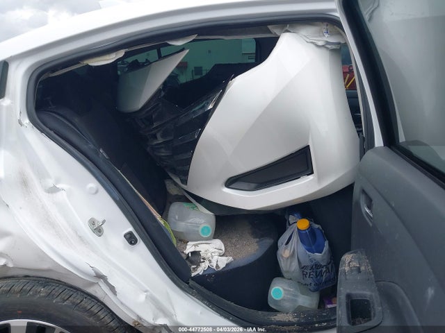 Nissan Versa 1.6 Sv