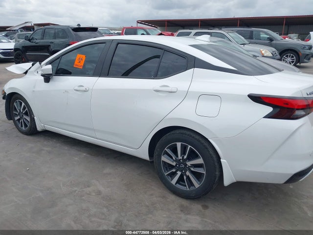 Nissan Versa 1.6 Sv