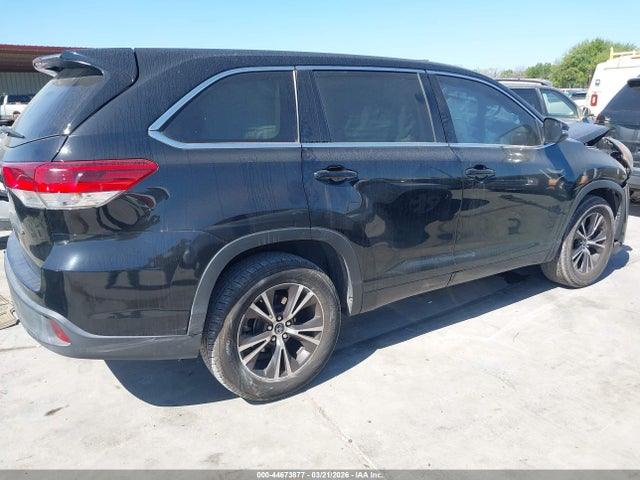Toyota Highlander Le
