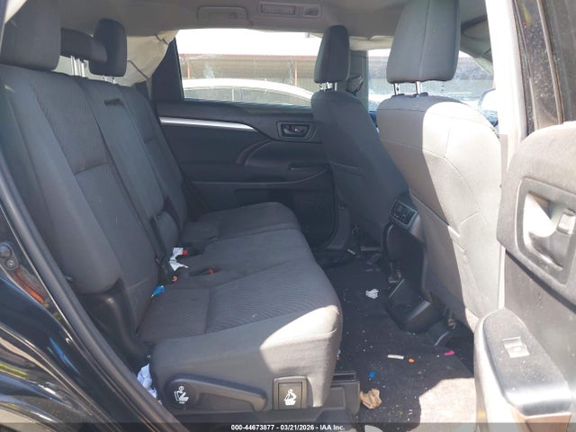 Toyota Highlander Le